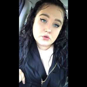 Meet your Posher, Connie